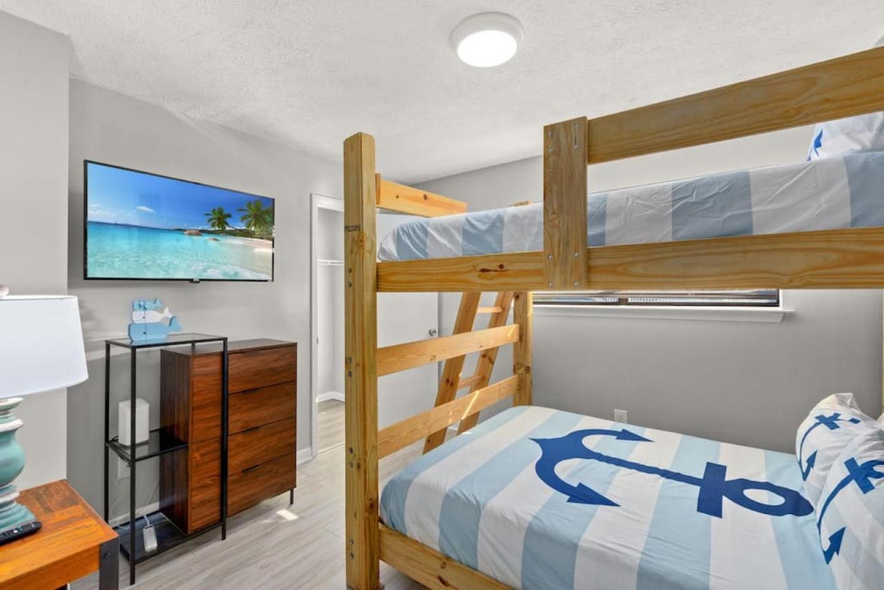 Beach Haven - Seasonal Hot Tub, Fire Pit, Bbq, 700 Feet To Beach, Central Pcb, Free Daily Activities, & More! Villa Panama City Beach Exterior photo